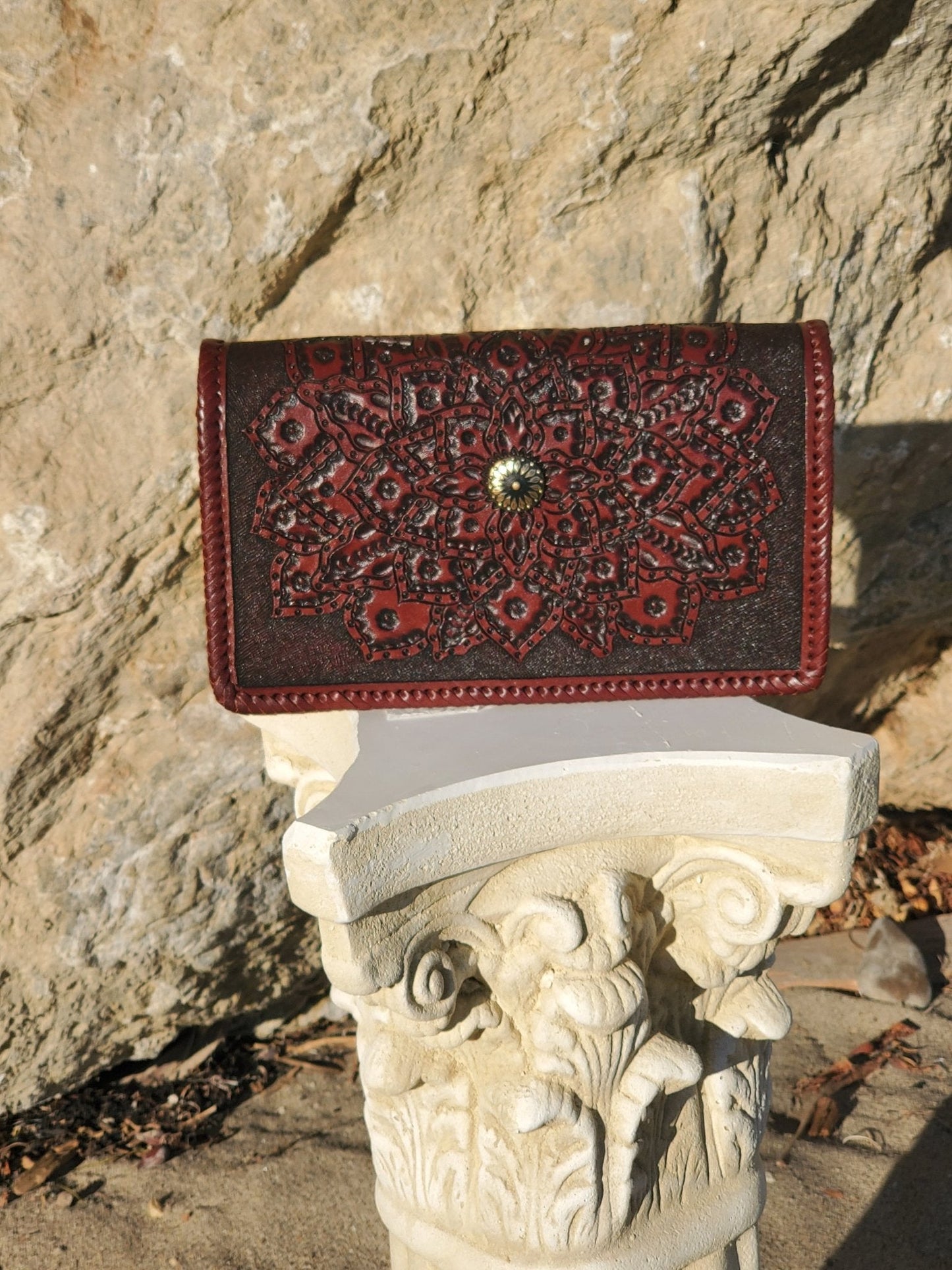 Brown Leather Crossbody Bags | Elegant Crossbody Bag | MIOHERMOSA