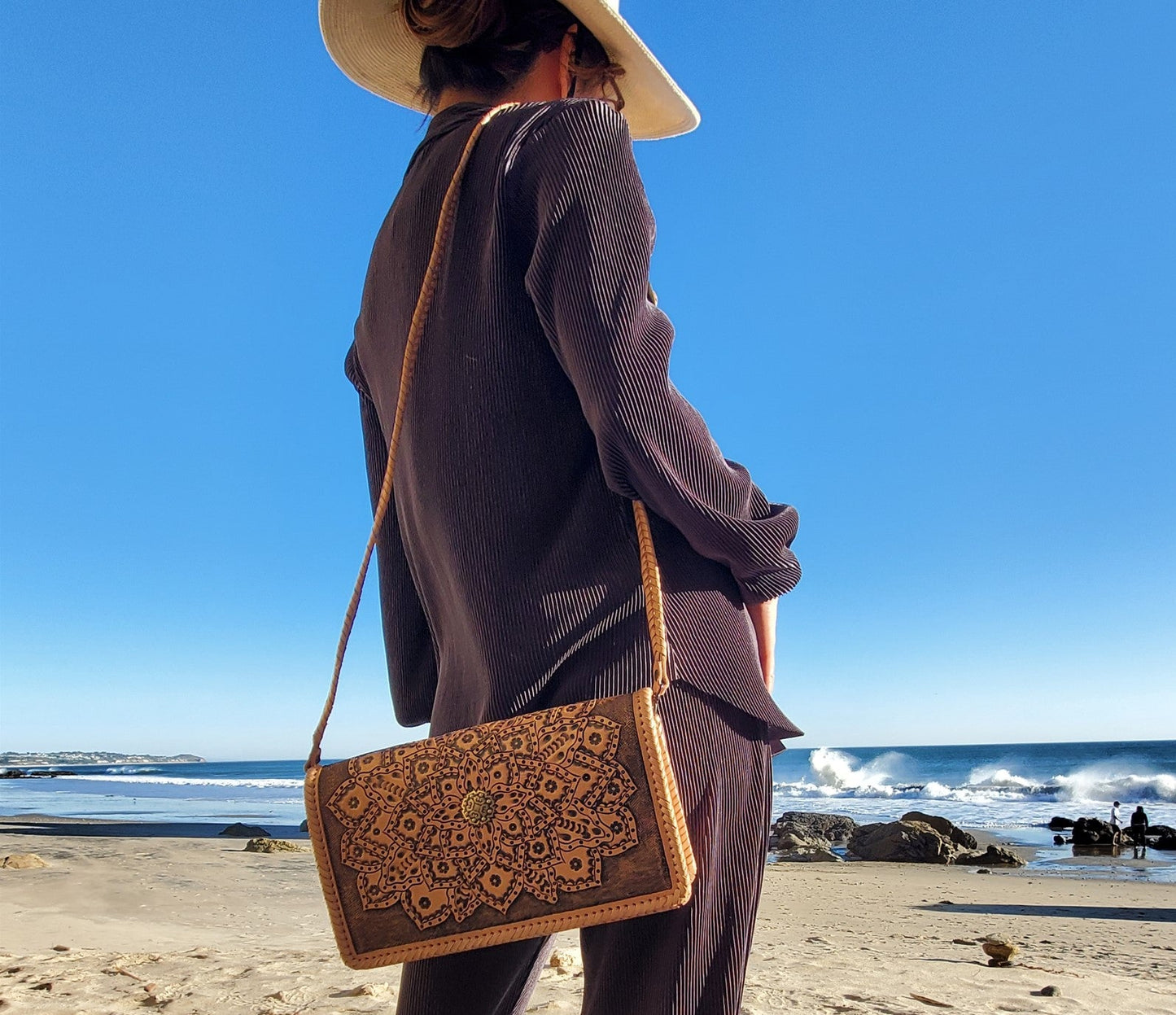 Honey Crossbody Bags | Honey Leather Crossbody Bags | MIOHERMOSA