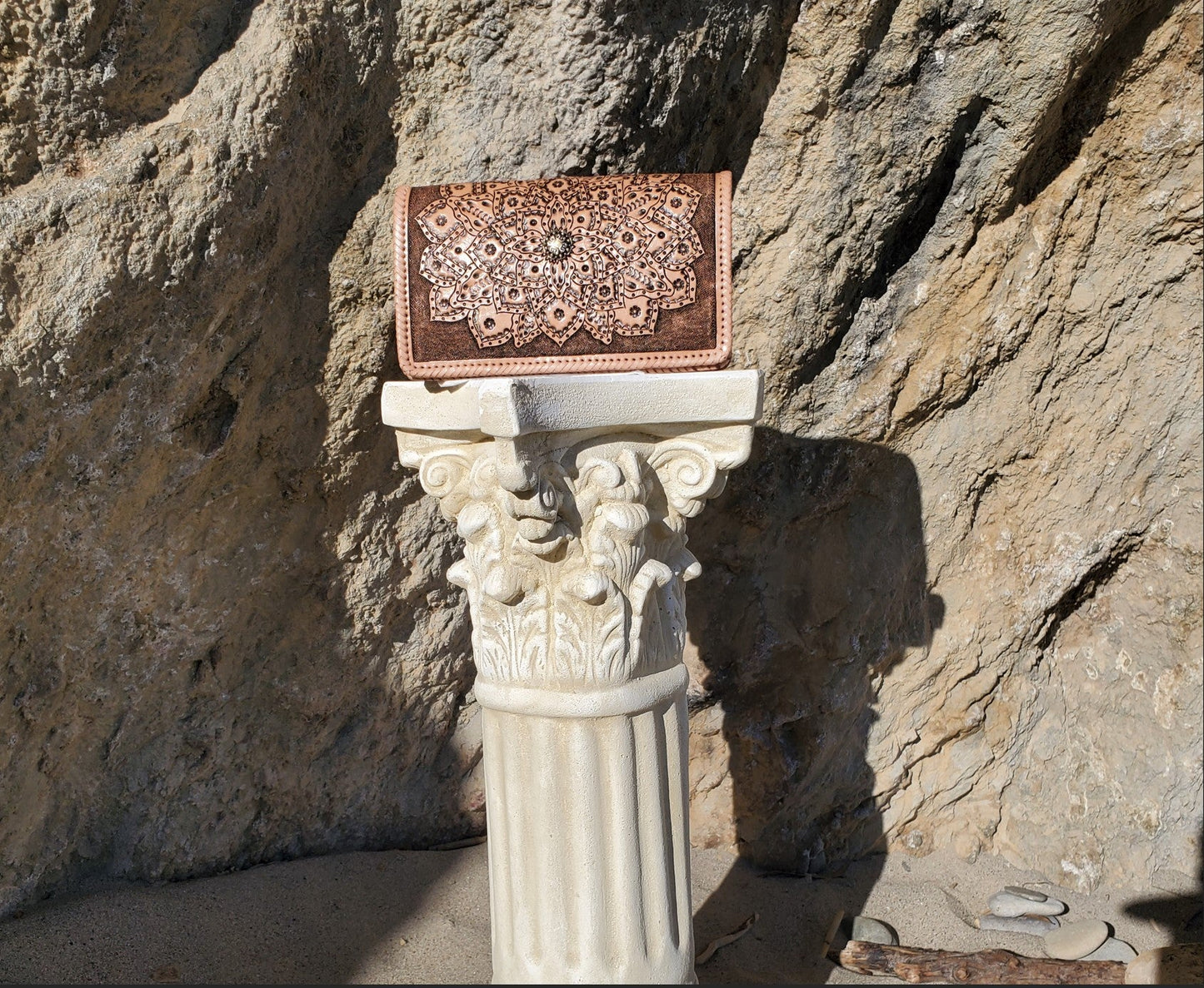 Cecelia Honey Crossbody Bags | Honey Crossbody Bags | MIOHERMOSA