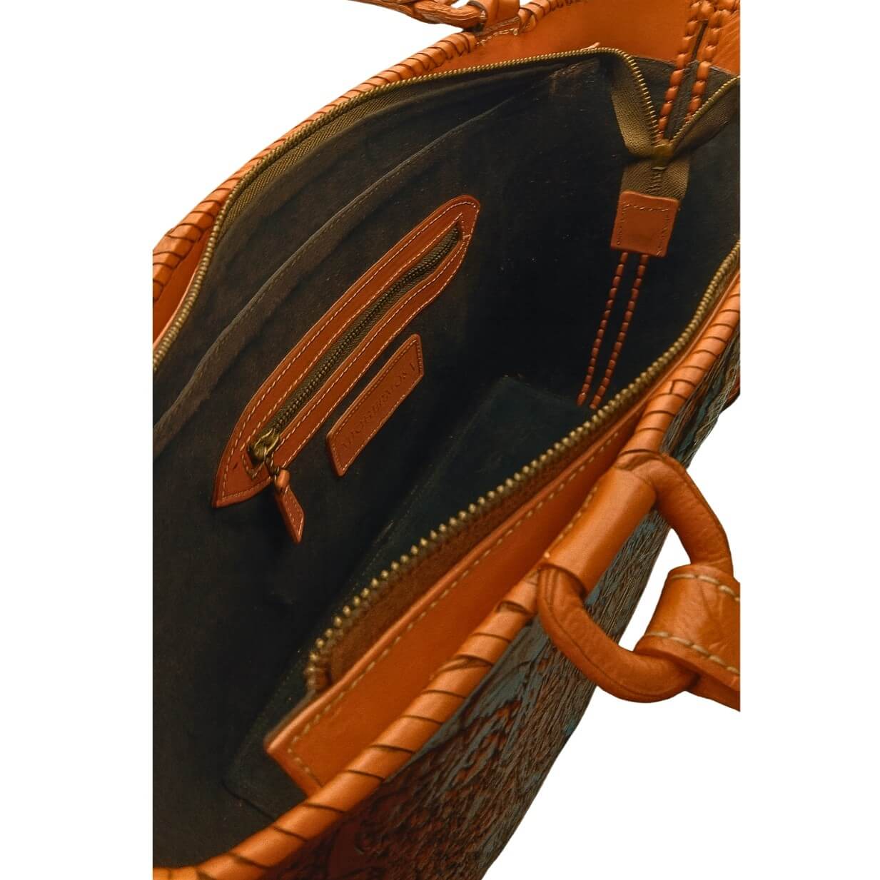 Suede‑lined interior with zip pocket and two slip pockets, zip closure.