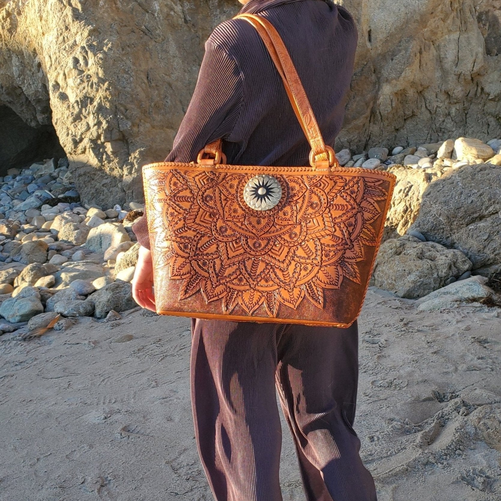 Mia Honey Leather Tote | Honey Leather Tote Bag | MIOHERMOSA