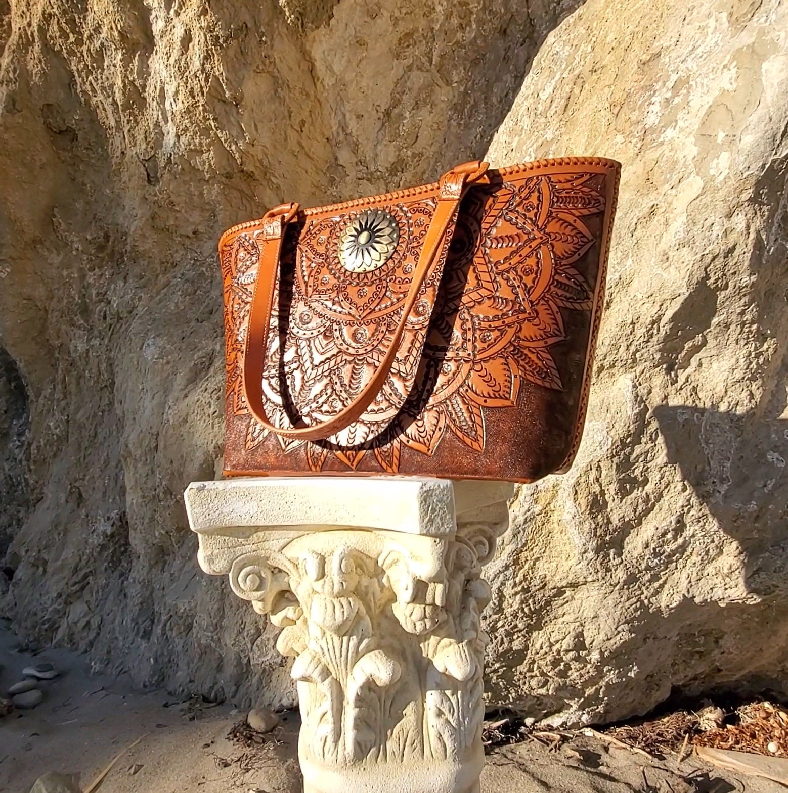 Mia Honey Tote Bag | Honey Leather Tote Bag | MIOHERMOSA