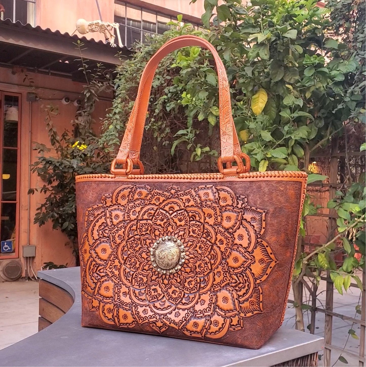 Miohermosa "Mia" Honey Leather Tote Bag - SWIRLS MIDDLE - MIOHERMOSA