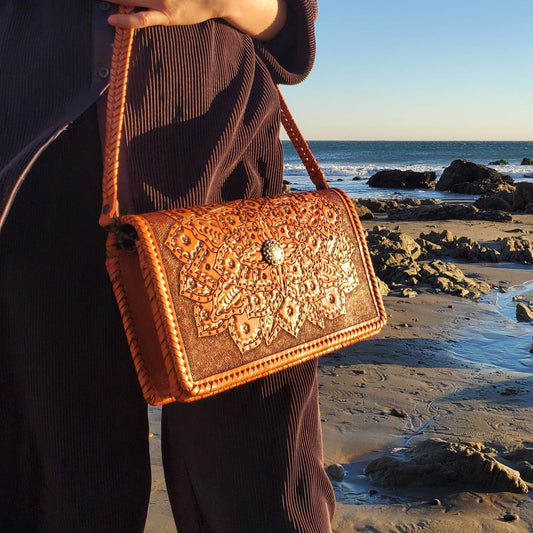 Hand Made Leather Crossbody Bag "CECELIA" by MIOHERMOSA Honey Cecilia Mayan Middle