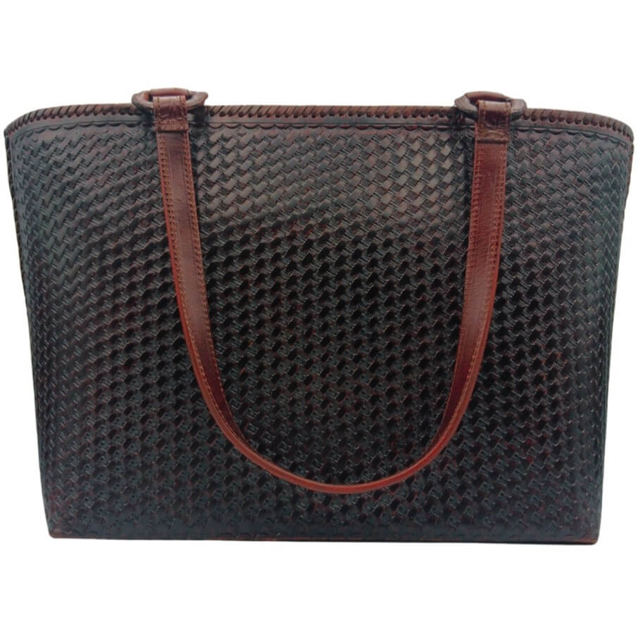 Full‑grain leather tote with honeycomb texture – back panel.